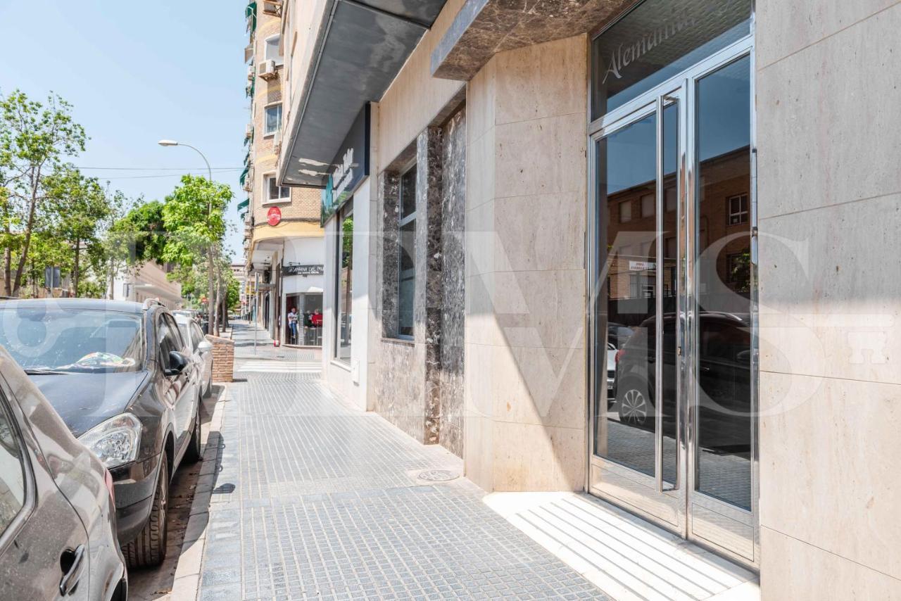 Idyllic And Spacious Apartment With Parking - Center By Rems Màlaga Exteriér fotografie